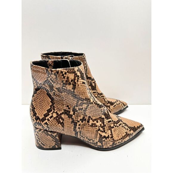 Kenneth Cole Boots Womens Size 6.5 Snake Print Pointed Toe Block Heel Zip Bootie - Picture 3 of 10
